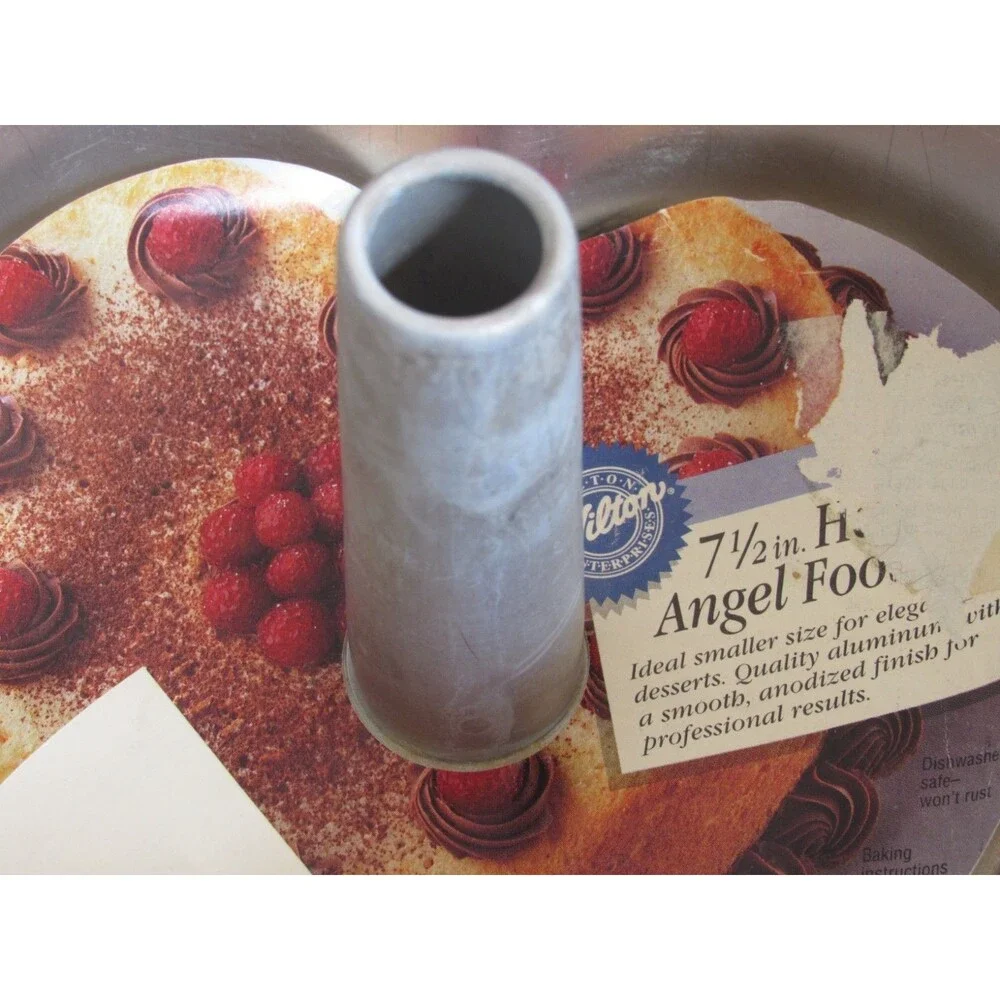 VTG Wilton 7.5 Inch Angel Food 2 Piece Cake Pan Heart Non Stick 1990s Aluminum